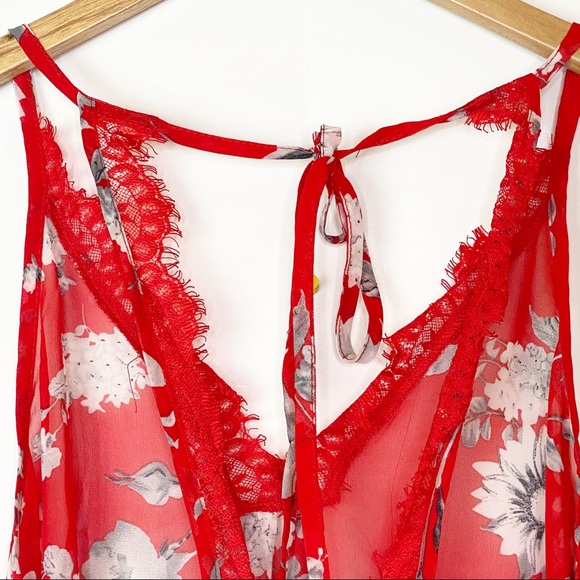 NWT LF Seek The Label Red Floral Lace Trim Tank Top - Picture 4 of 9